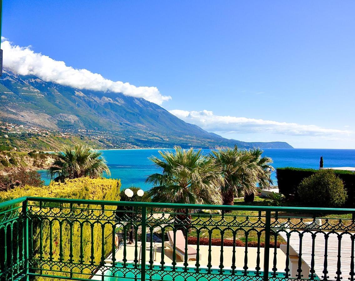 Seaside Villa Kefaloniaprivatevillas Argostoli  Bagian luar foto