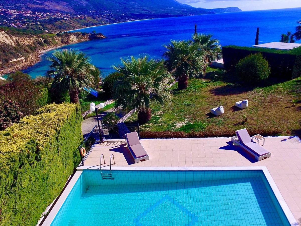 Seaside Villa Kefaloniaprivatevillas Argostoli  Bagian luar foto